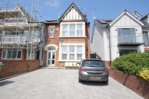 Flat E, 14, Genesta Road, Westcliff-on-sea SS0 8DA