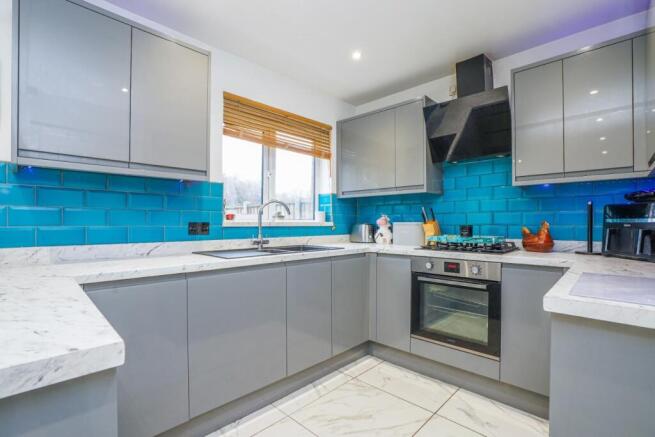 29 Sycamore Avenue, Eggborough, DN14 0WU_DSC06066.