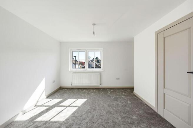 Hainault Street, New Eltham , London, SE9 photo 5