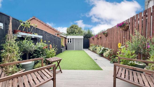 2 bed Terraced for sale Image 11
