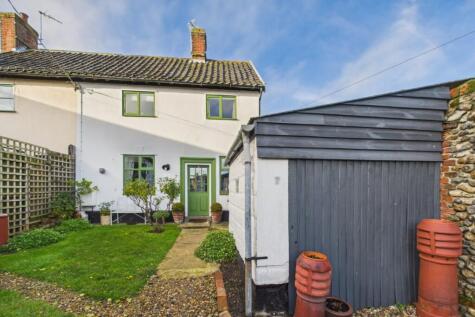 7 Old Post Office Court, Harleston, Norfolk IP20 9AL