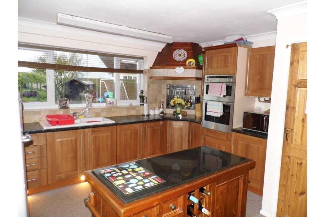 Kitchen / Diner