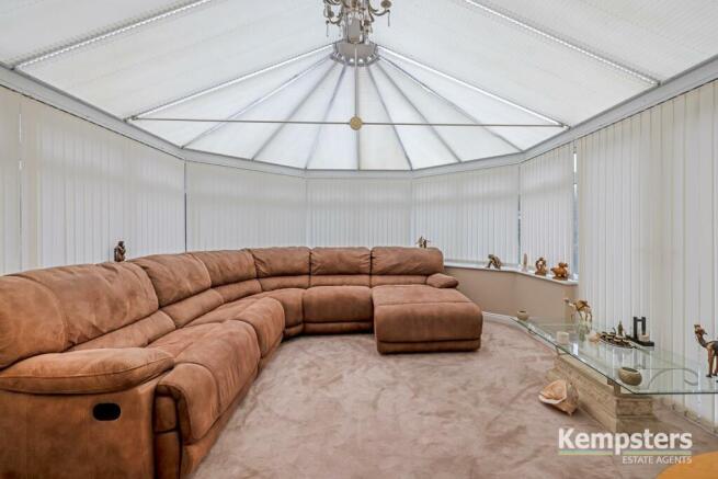 Conservatory 1.jpg