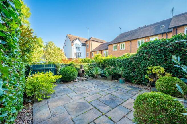 Private Courtyard