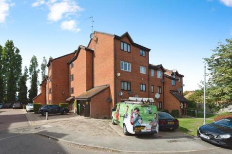 Porter Close, Grays, Essex, RM20