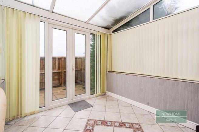 3 bed Terraced for sale Image 11