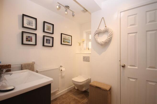 Cloakroom/WC