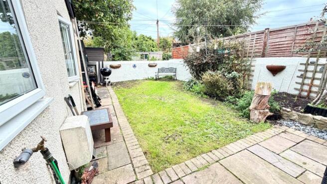Clarence Gardens, Craig y Don, Llandudno photo 4