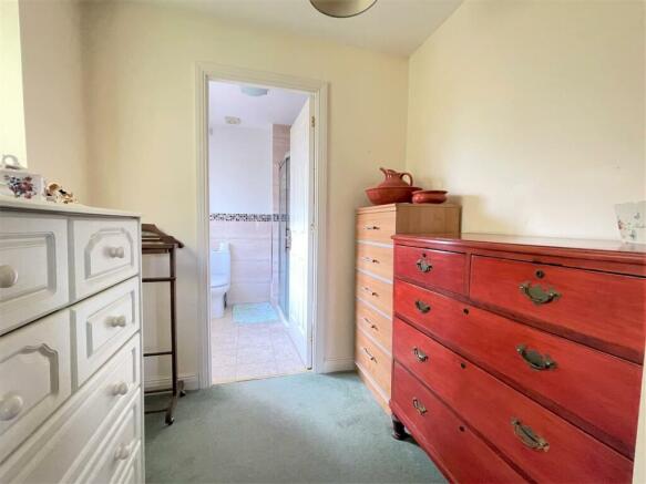 WALK THROUGH DRESSING ROOM