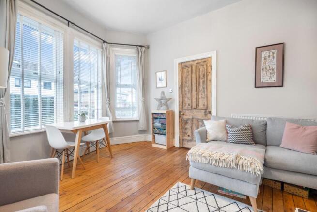 3 bed Apartment for sale Image 12