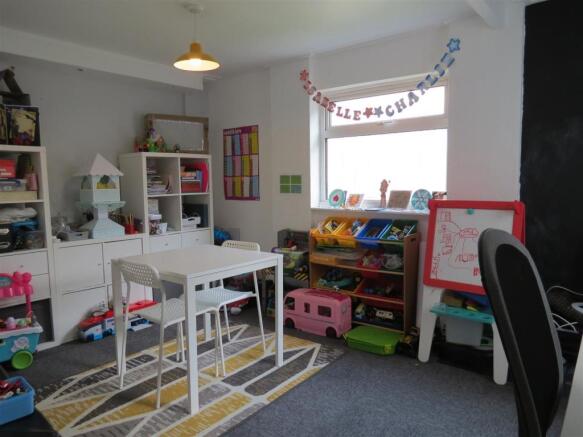 Playroom/Study: