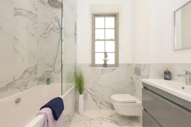2 bed Apartment for sale Image 6
