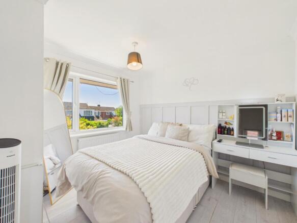 3 bed Semi-Detached for sale Image 11