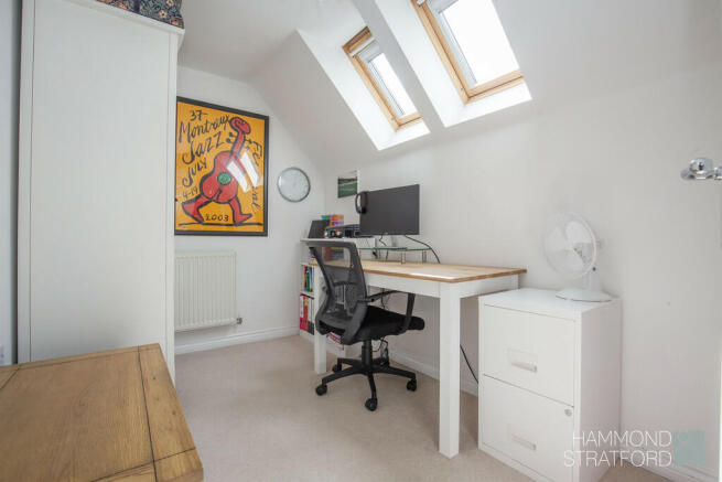Photo 11