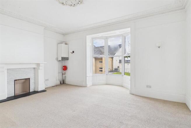 FFF, 25, Meridian Road- Living Room