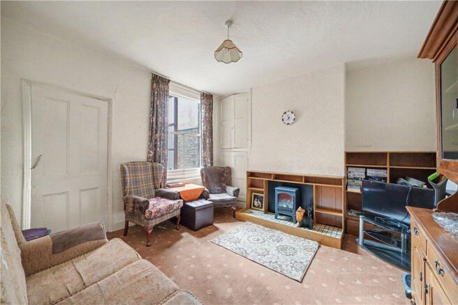 3 bed Terraced for sale Image 4