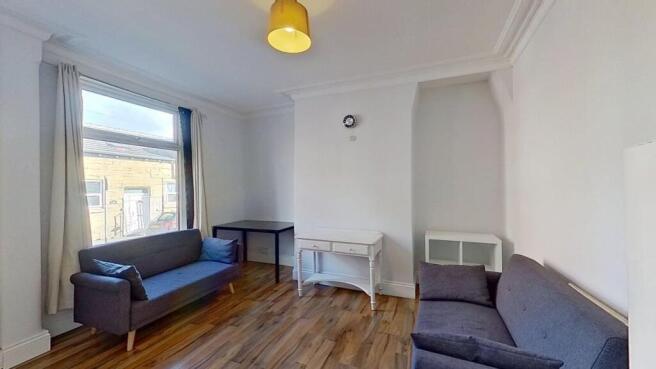 28-kelsall-gardens-09292025100804