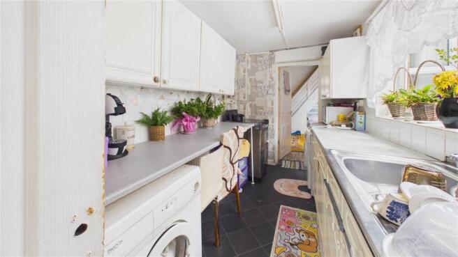 2 bed Terraced for sale Image 4