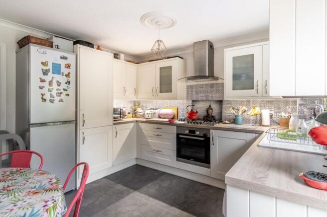 Kitchen/Dining