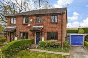 19, Spring Gardens, Pulborough RH20 3BS