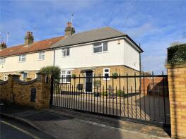 34, Orchard Waye, Uxbridge UB8 2BW