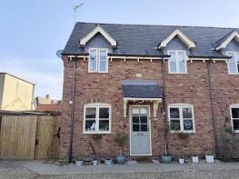 1, Benedictine Square, Crowland, Peterborough PE6 0EZ