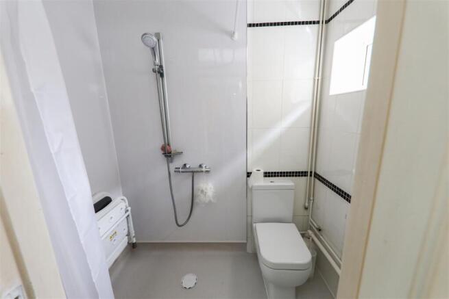 GROUND FLOOR WET ROOM