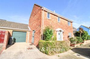 3 Halyards, Mariners Way, Aldeburgh IP15 5QH