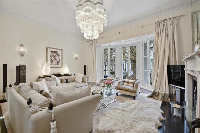 Hammersmith Grove - Reception.JPG