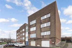 42, Lochinvar Road, Greenfaulds, Glasgow G67 4AR