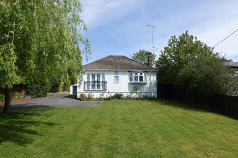 Western Dene, Hazlemere, HP15