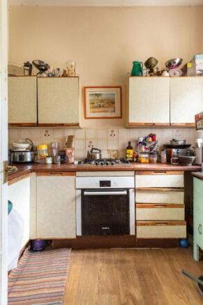 kitchen (2).jpg
