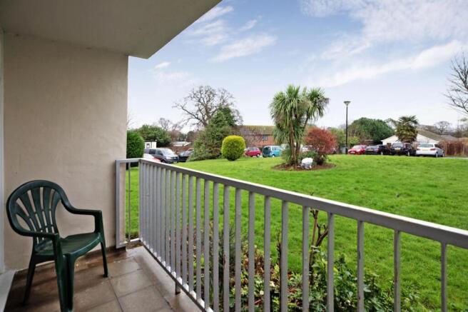 Devondale Court, Dawlish Warren, EX7 photo 4