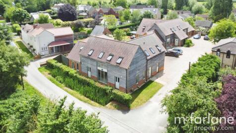 Lower Village, Blunsdon, SN26