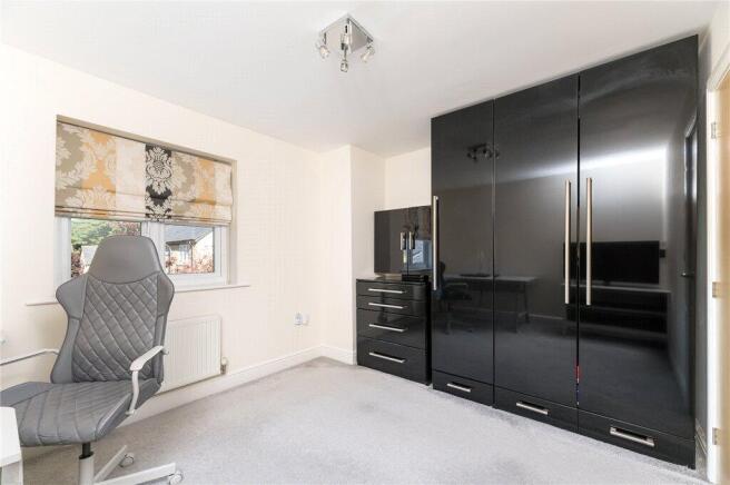 4 bed Detached for sale Image 12