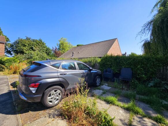 1 bed Flat for sale Image 10