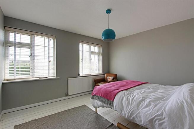 Bedroom 2.jpg