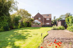 Swirrell Edge, Church Road, Rotherfield TN6 3LA