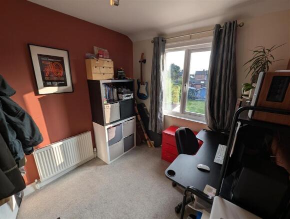 Photo 8