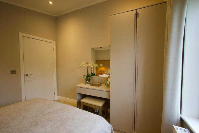 GUESTROOM 