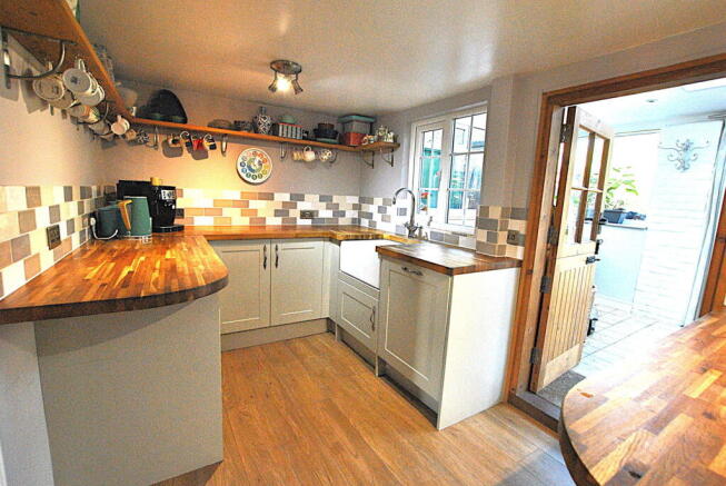 Photo 9