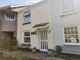 Middle Cottage, Road From A379 To Fore Street, Kingsbridge TQ7 4LF