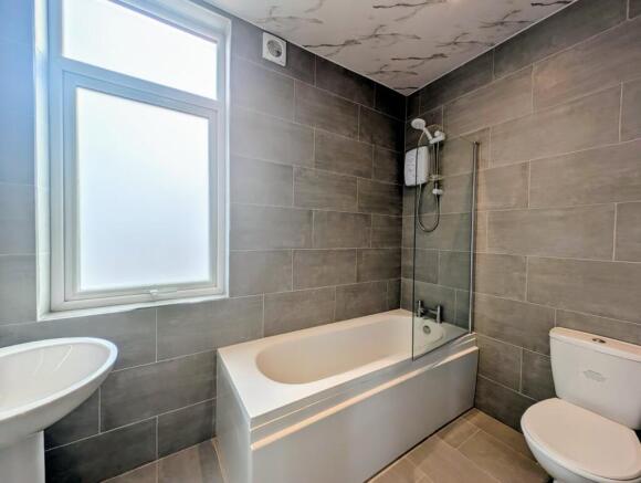1 bed End of Terrace to rent Image 7