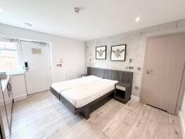 128, Lincoln Road, Peterborough PE1 2NT