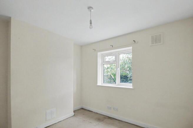 First & Second Floor Flat, 27 Carnarvon Road, London E15 4JW