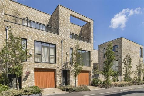 Windmill Drive, Trumpington, Cambridge