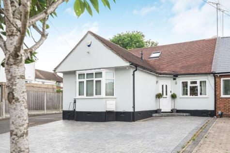 Dugdale Hill Lane, Potters Bar, EN6