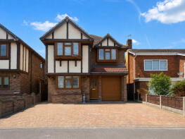 45a, Hilltop Avenue, Hockley SS5 6BL