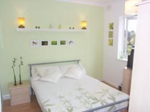 Bed2