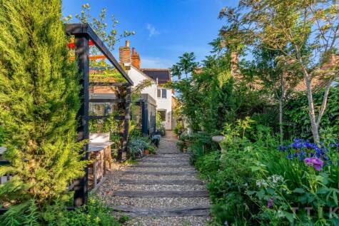 Burrells Cottages, Post Office Road, Knodishall